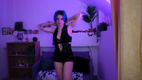 stacy  x3 online show from April 16, 8:25 am