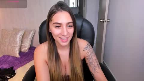 Stacy Conner online show from November 28, 8:56 pm