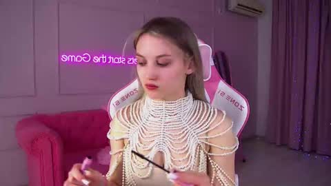 StacyEvances online show from November 29, 6:12 pm