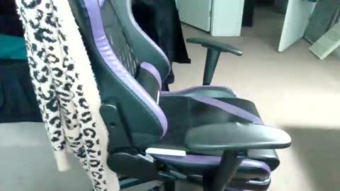 Snapshot of starella___saxxxton chatting on March 3, 5:26 pm starella___saxxxton online show from March 3, 5:26 pm