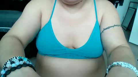 Snapshot of starella___saxxxton chatting on January 23, 7:40 pm starella___saxxxton online show from January 23, 7:40 pm