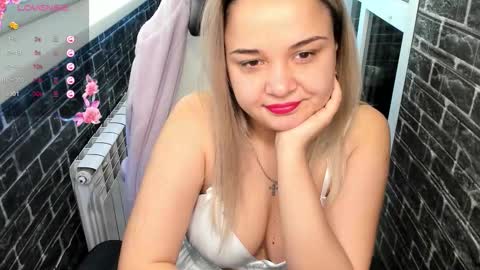 stasyasunshine online show from October 25, 1:46 am