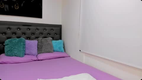 Snapshot of staywithme_x chatting on January 15, 11:51 pm Melany online show from January 15, 11:51 pm