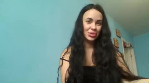 Snapshot of stefaniyax chatting on October 21, 10:08 am stefaniyax online show from October 21, 10:08 am
