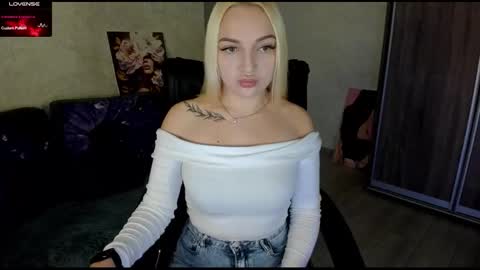 Stella  Cox online show from November 9, 4:58 pm