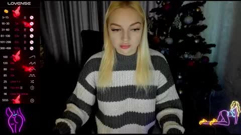 Stella  Cox online show from December 4, 9:00 am