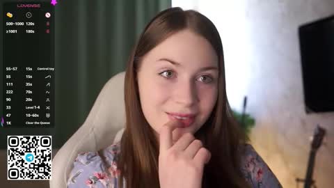 Stella online show from March 16, 10:30 am