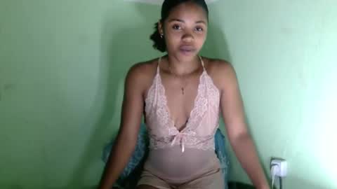 stellah2555 online show from April 11, 7:17 pm