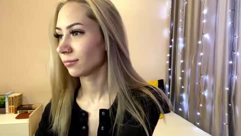 Alexia online show from January 8, 8:51 am