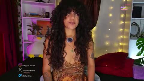 stellart_ online show from March 3, 7:25 am