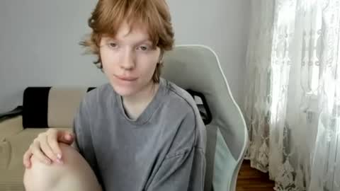 S T E L L A online show from June 23, 11:08 am