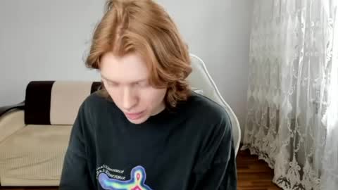 S T E L L A online show from April 26, 11:08 am