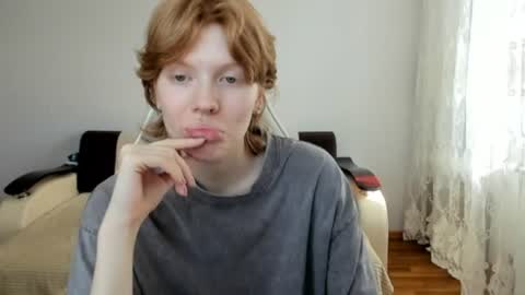 S T E L L A online show from July 19, 12:18 pm