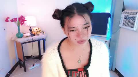 Snapshot of stellaxtemptationx chatting on October 30, 8:21 pm Stella sweet online show from October 30, 8:21 pm