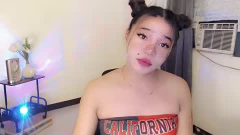 Snapshot of stellaxtemptationx chatting on October 25, 6:04 pm Stella sweet online show from October 25, 6:04 pm