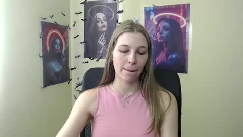 Amalia online show from April 3, 6:22 am