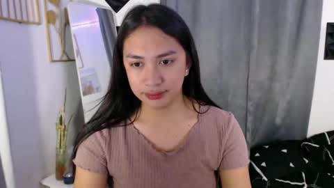 sugar_chloe17 online show from November 3, 6:50 am