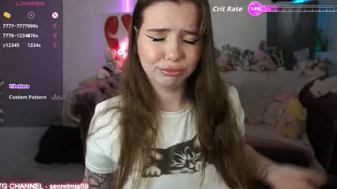 Mia online show from September 30, 9:19 pm