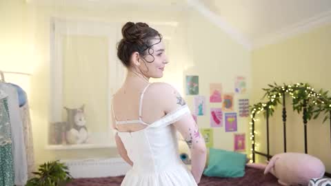 Snapshot of sugar_peasy chatting on February 22, 6:59 pm Rikki online show from February 22, 6:59 pm