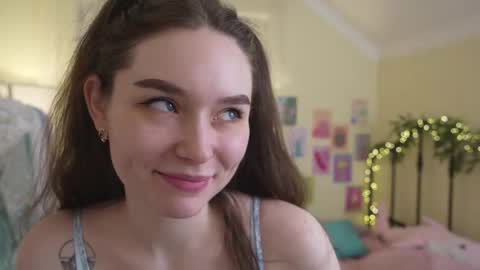 Snapshot of sugar_peasy chatting on March 1, 6:54 pm Rikki online show from March 1, 6:54 pm