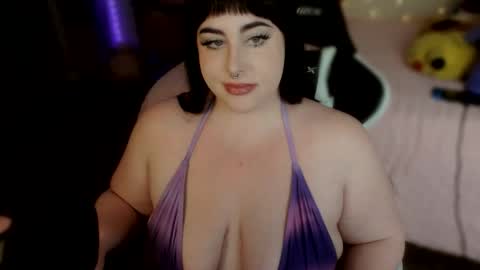 Lucy Love online show from April 26, 8:39 pm