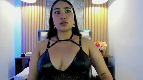 Sulay online show from June 5, 8:15 pm