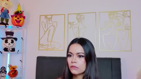 OnlyFans summer holiday online show from October 19, 10:17 am