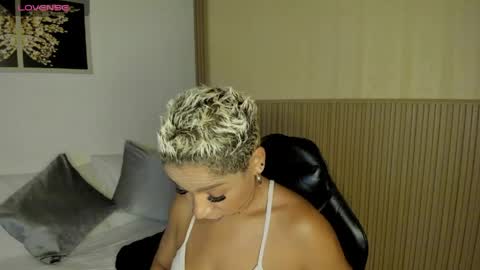 Summer online show from March 31, 11:32 am