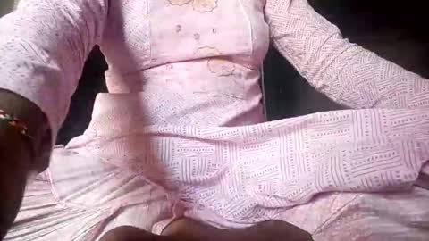 sunali_jain03 online show from March 24, 9:03 am