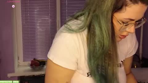 Tina. Im topless model  online show from November 5, 1:16 pm