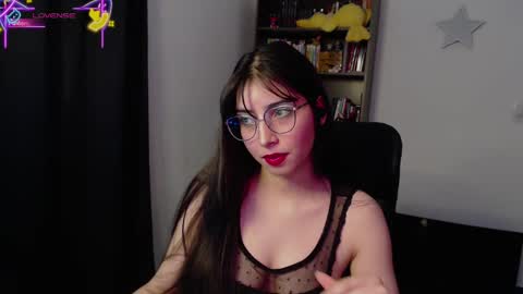  violetta  online show from November 19, 5:13 pm