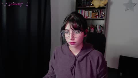  violetta  online show from January 6, 6:22 pm