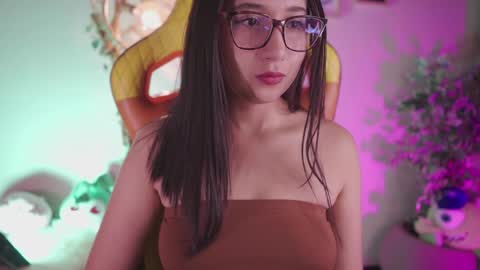 SUNNY online show from May 16, 3:31 am