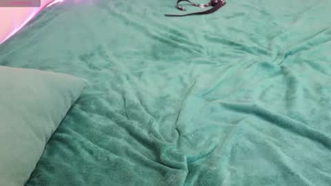 Daria  Iliyas online show from October 31, 12:31 pm