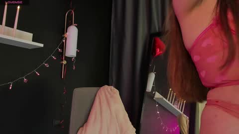 Risha online show from February 14, 6:23 am