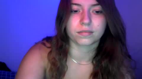 Lisa online show from September 22, 1:09 pm