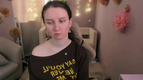 Alice online show from April 9, 6:19 am