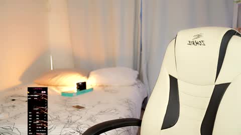 ANNApvt open full info in bio online show from April 22, 4:04 pm