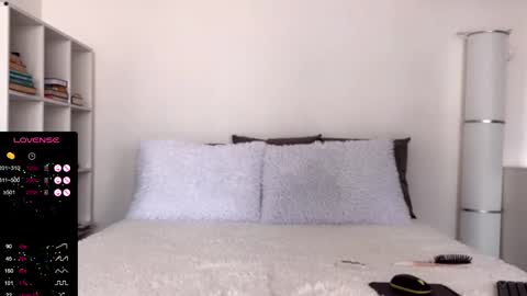 Snapshot of super_peach_stream chatting on March 11, 12:50 pm ANNApvt open full info in bio online show from March 11, 12:50 pm