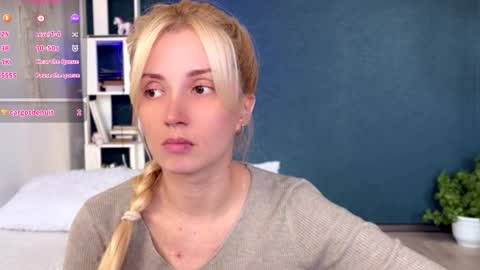 Snapshot of super_peach_stream chatting on October 6, 12:44 pm ANNApvt open full info in bio online show from October 6, 12:44 pm