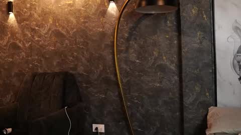 susan_wall online show from February 3, 1:05 pm