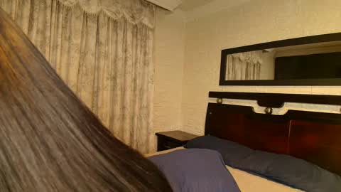 Snapshot of susana_hank chatting on September 27, 11:34 pm susana online show from September 27, 11:34 pm