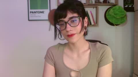 Snapshot of susana_w chatting on September 30, 10:25 pm susana_w online show from September 30, 10:25 pm