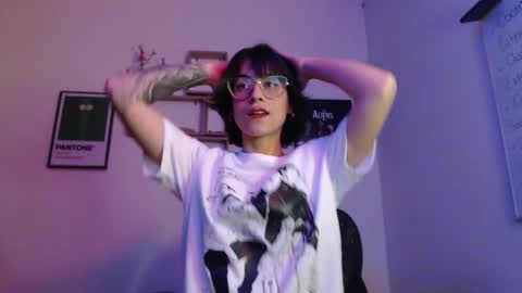 Snapshot of susana_w chatting on February 26, 11:59 pm susana_w online show from February 26, 11:59 pm