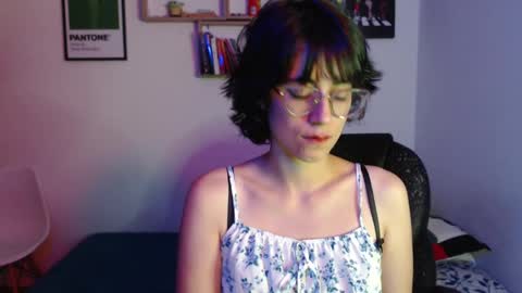 Snapshot of susana_w chatting on February 26, 12:09 am susana_w online show from February 26, 12:09 am