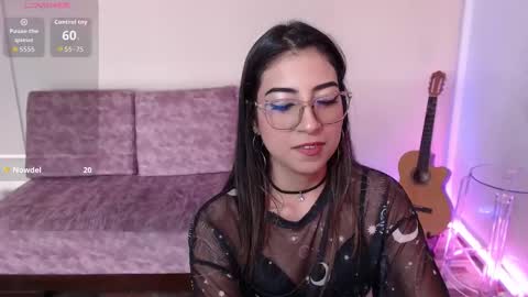 Susana hendrix    online show from February 17, 7:02 pm