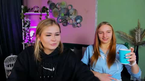 suzi_love online show from October 15, 7:16 pm