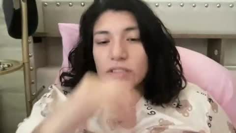 Suzy online show from November 1, 5:28 pm