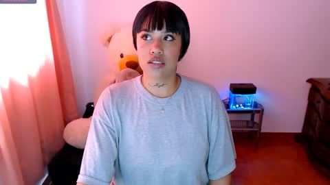 Stephanie online show from November 29, 7:18 pm