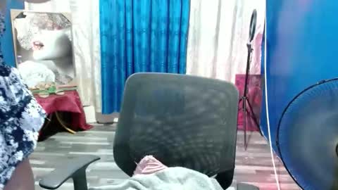 Chelsy online show from October 19, 8:38 am